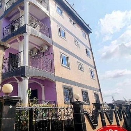 Residence Sighaka - Studio Meuble Vip Avec Wifi, Gardien, Parking دوالا المظهر الخارجي الصورة