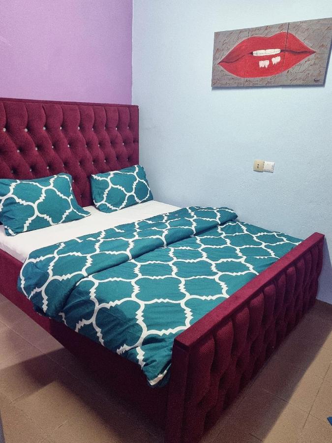 Residence Sighaka - Studio Meuble Vip Avec Wifi, Gardien, Parking دوالا المظهر الخارجي الصورة